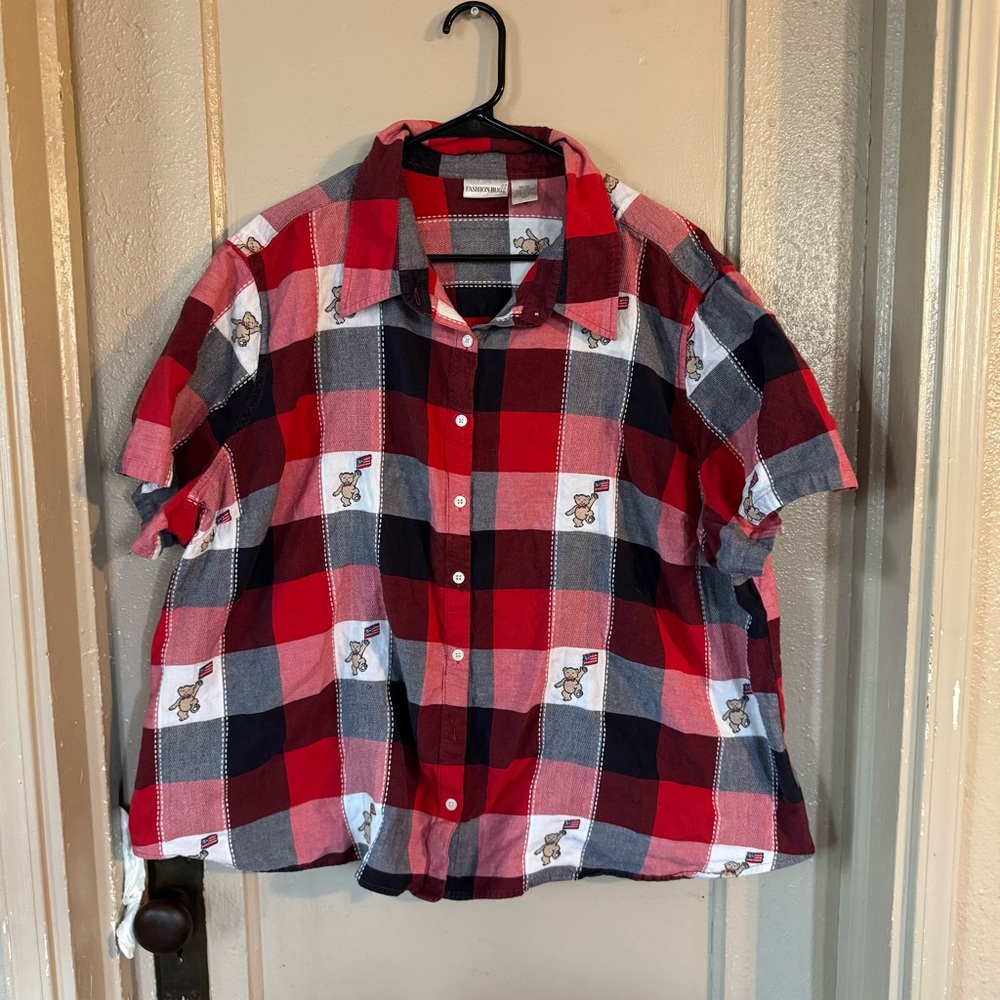 VTG 90s Fashion‎ Bug Red and Blue Plaid Shirt W Teddy Bear Design USA Patriotic